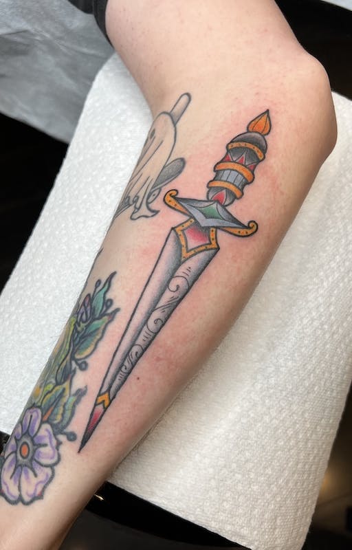 Dagger American Traditional Tattoo by Rubio, Fattys Tattoos & Piercings