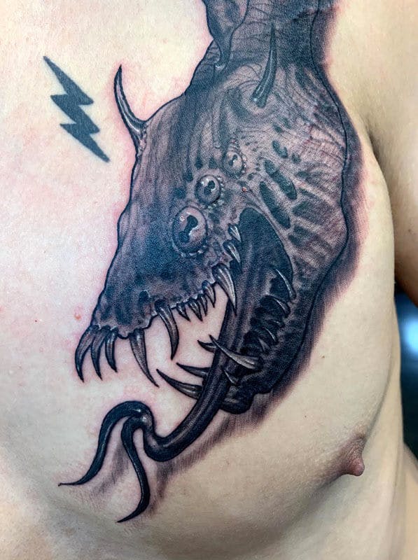 4Matt-black and gray realistic dragon tattoo on chest